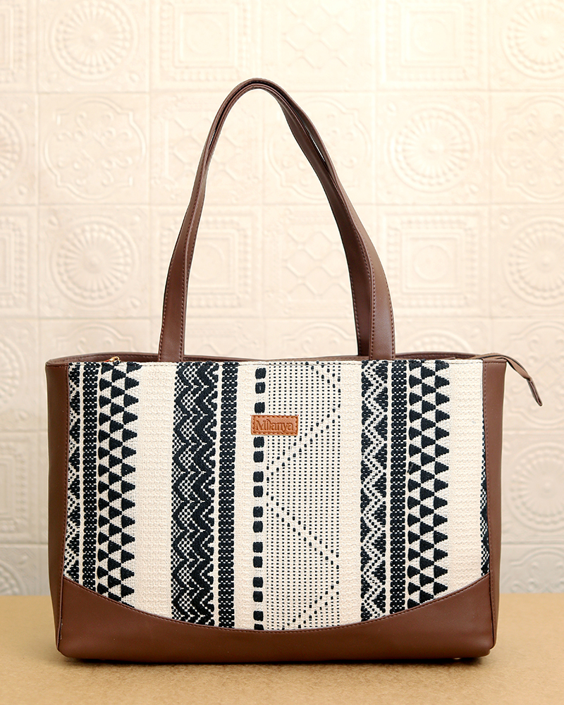 Edgeway Daily Tote